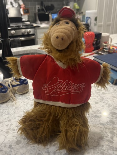 Vintage 1988 alf plush doll - vintage,