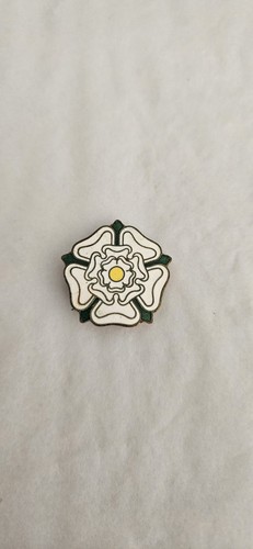 Yorkshire rose pin badge - ,