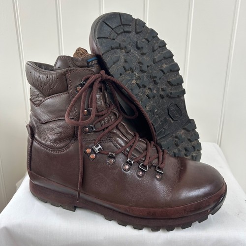 Altberg defender boots 11 - -,