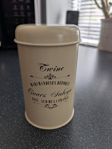 Small string twine tin - small,