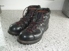 VINTAGE LEATHER CLIMBING BOOTS