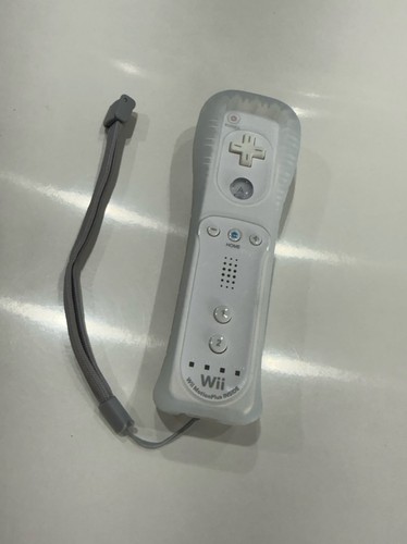 Nintendo wii motion plus - nintendo,