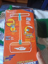 Flybar Jump And Squeak Pogo Hopper.