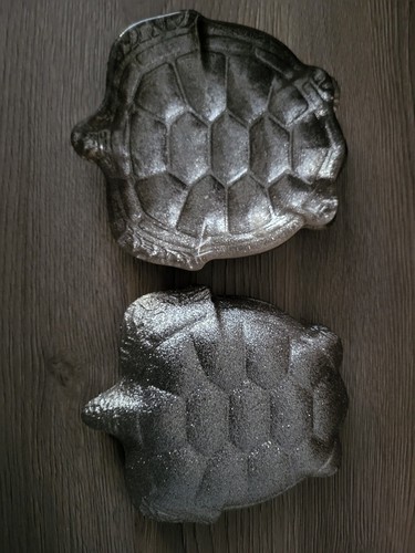 Four small turtle shape - , glass