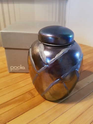 Boxed vintage poole - ●●boxed,