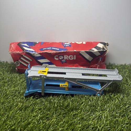Vtg corgi articulated car - articulated,