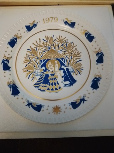 Spode 1979 christmas plate - spode,