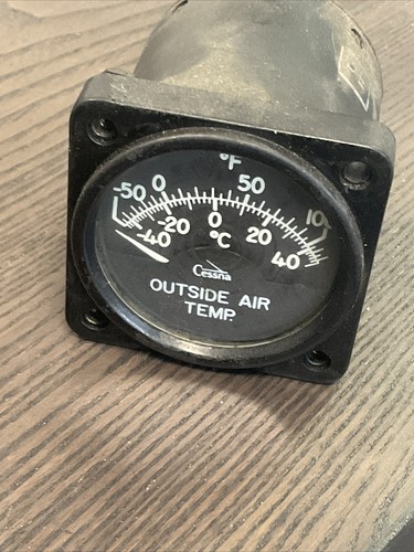 Cessna 310 outside - cessna,