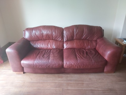 Large leather seater - leather, 3/4