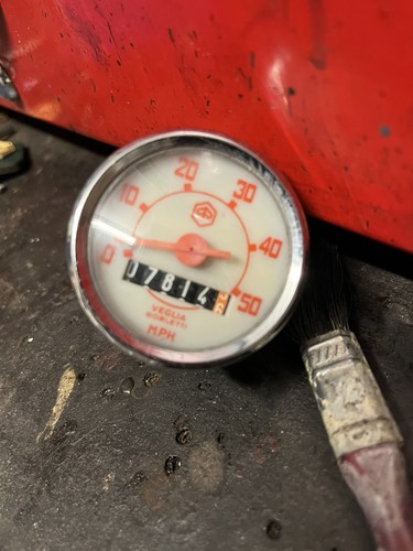 Vespa small speedometer for