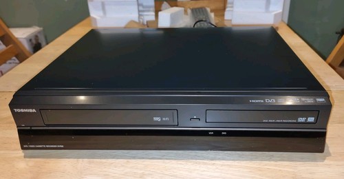 Toshiba dvr20 dvd vhs - dvr20, recorder