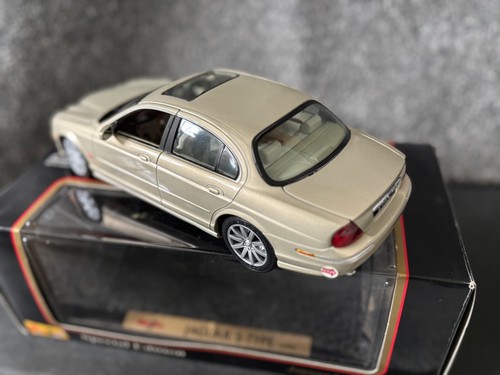 Jaguar type gold - -,