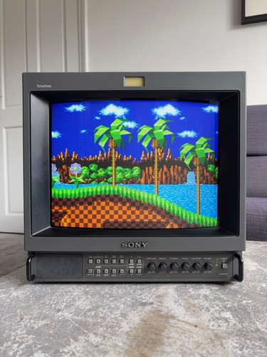 Sony trinitron pvm 1351q - sony,