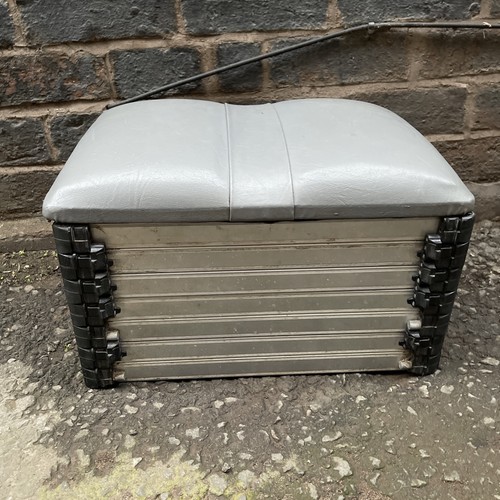 Vintage brilo fishing box - brilo???,