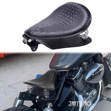 Solo Seat w/Base Spring