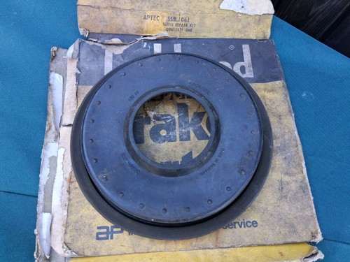 Hillman hunter range servo - hillman,