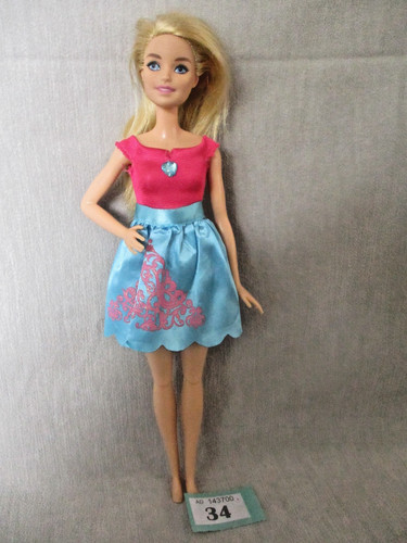 Barbie mattel doll - 11",