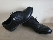 Adidas Golf Shoes. Metal Spikes. Leather  Mens Size 8.5 shoe bag and accessories