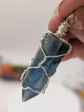New High Quality Green Blue Fluorite With Rainbows Handmade Wire Wrapped Pendant