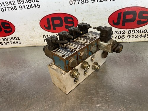 Hydraulic lift solenoid - , valve