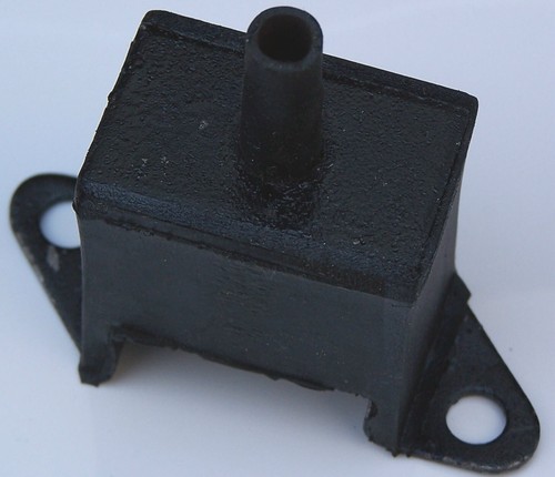 Classic mini exhaust mounting - classic,