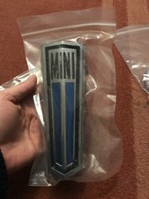 CLASSIC MINI CLUBMAN  -  FRONT