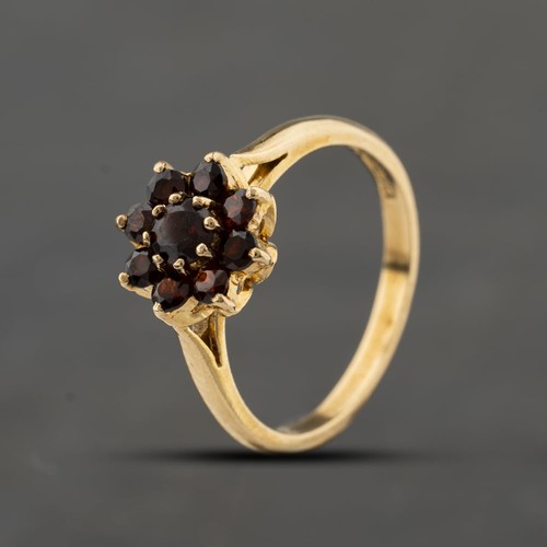 Second hand 9ct - hand, gold