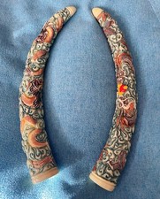 VTG Chinese Scene Carved Resin