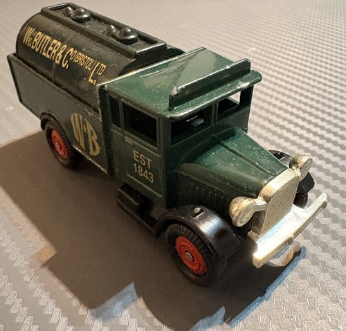 Corgi die cast morris truck - cast,