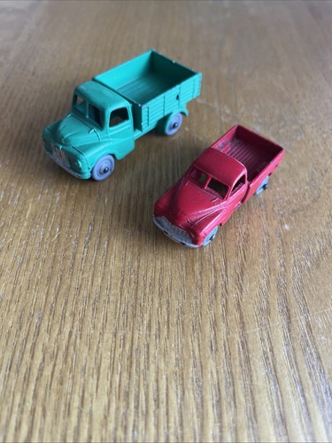 Dublo dinky toys - 064, austin