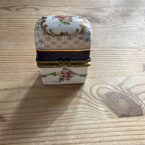 Past times porcelain - past,