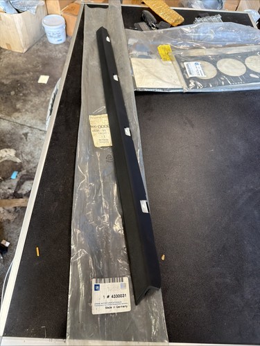Saab 900 93 windscreen - 9-3,