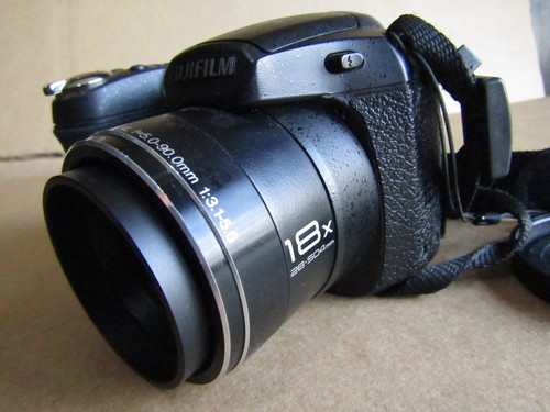 Fujifilm finepix s2950 - fujifilm,