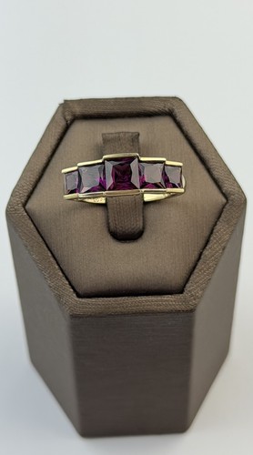 Garnet 9ct gold ring - garnet, vintage