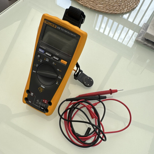 Fluke 179 true rms digital - 179,