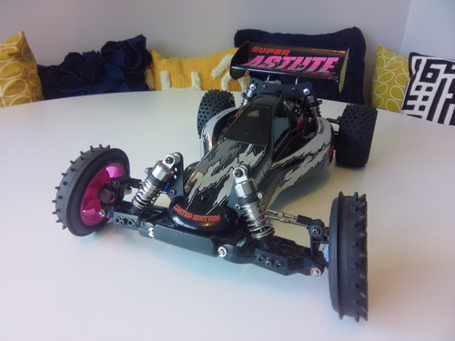 Tamiya super astute - tamiya,