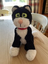 Rare postman pat stroke - stroke, purr