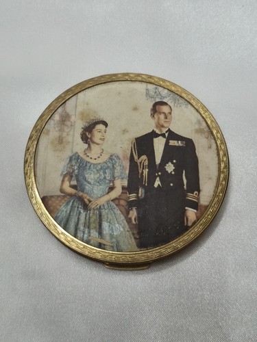 Vintage stratton england - vintage,