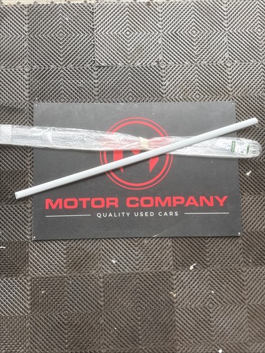 Jaguar genuine body side - genuine,