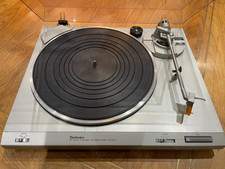 Technics SL-B210 Turntable