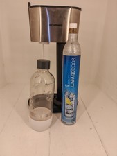 Soda Stream Machine with Used CO2 Plus Spare Empty Cannister (33)
