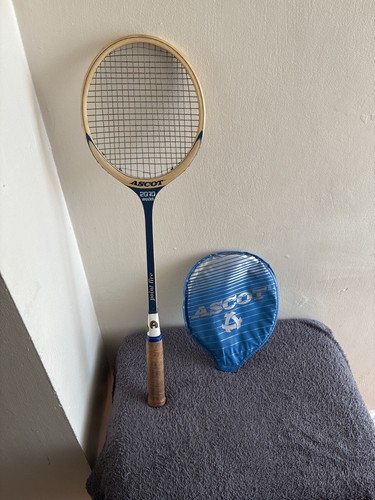 Vintage ascot wooden - vintage,