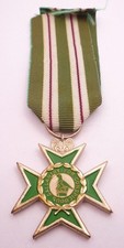 Rhodesia prison conspicuous gallantry cross medal - collectors set (b)