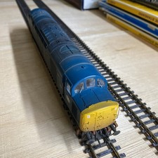 DCC Sound Bachmann 32-482Z Class 40 233 BR Blue With TMC Deluxe Weathering.