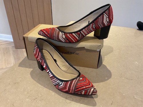 Ladies lotus shoes size - lotus, 7