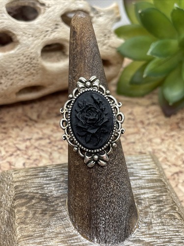 Renaissance medieval black - renaissance,