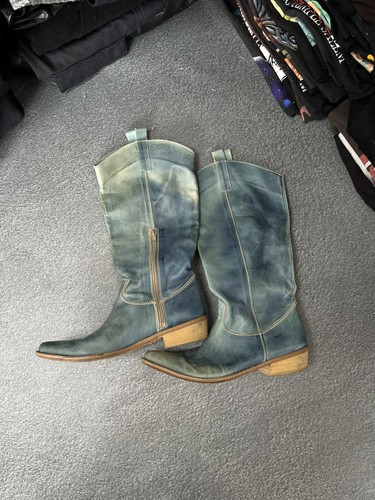 Light blue western cowboy - light,