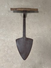 Vintage CT Skelton & Co Sheffield Spade Peat Cutter Shovel, turf lifter