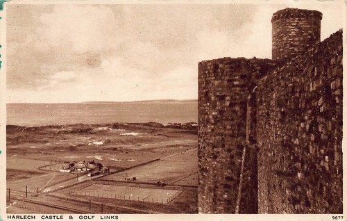 Harlech castle golf links - castle,