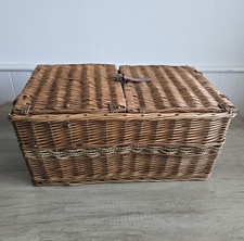 Vintage Wicker Picnic Hamper